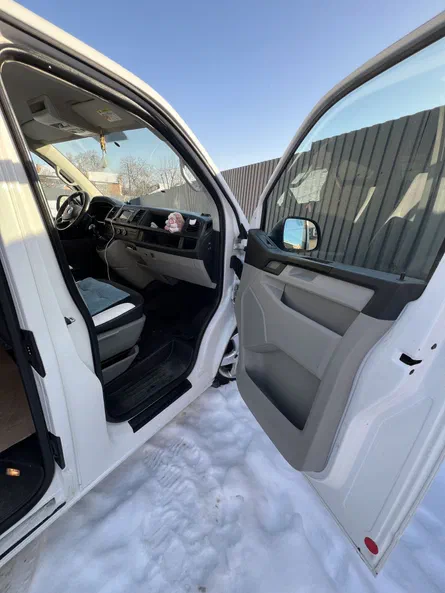Volkswagen Transporter 2016 - 6