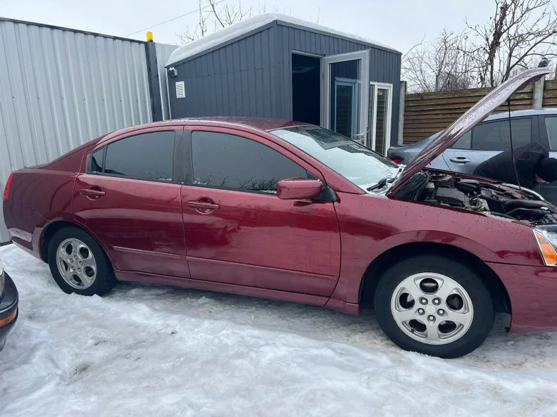 Mitsubishi Galant 2005