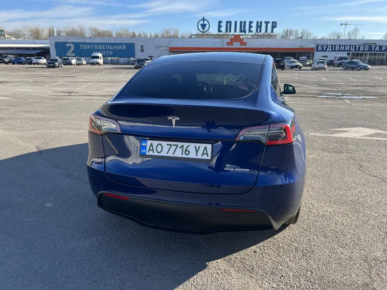 Tesla Model Y 2021 - 29