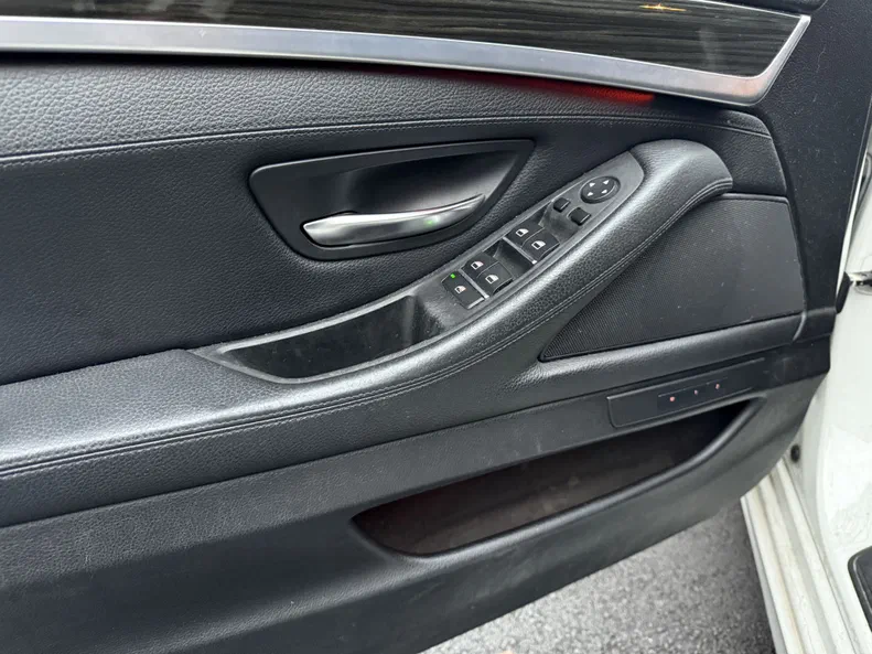 BMW 5 серии 2013