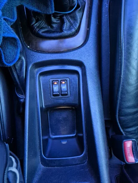 Mitsubishi Galant 1999 - 23