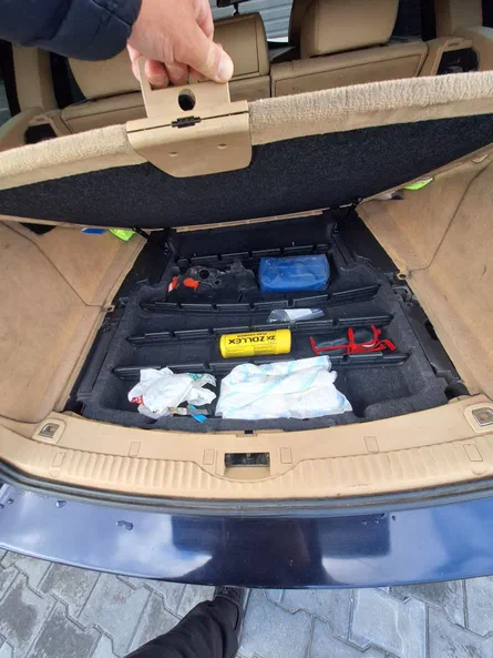 BMW 5 серія 2005 - 17