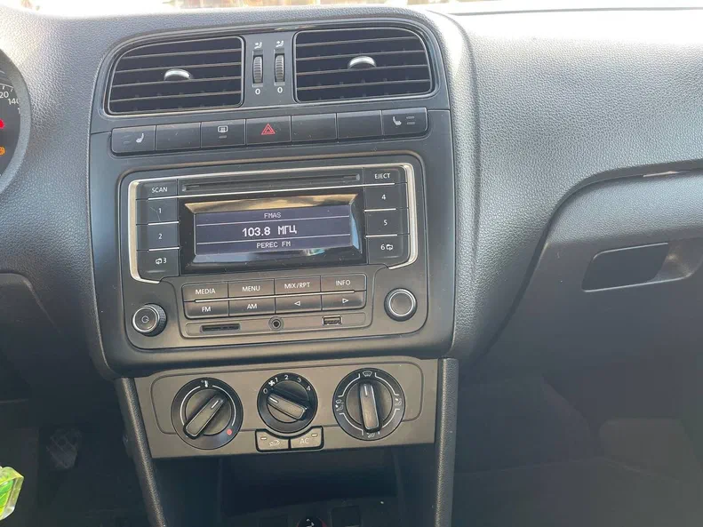 Volkswagen Polo 2013 - 10