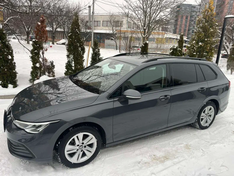 Volkswagen Golf 2024 - 8