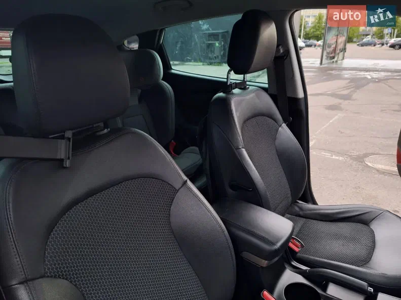 Hyundai ix35 2013 - 14