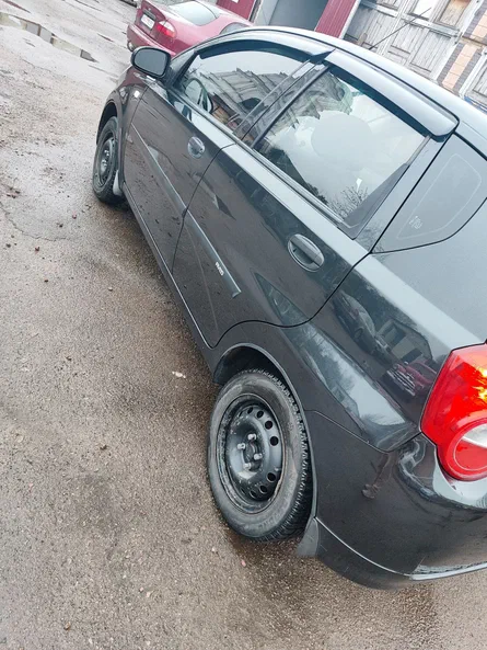Chevrolet Aveo 2010 - 6