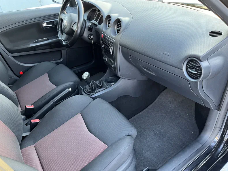 SEAT Cordoba 2008 - 25