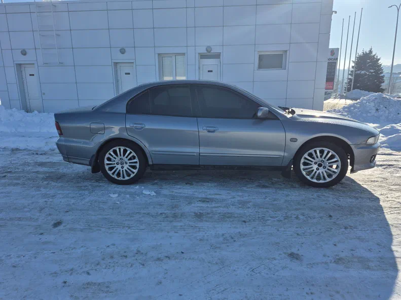 Mitsubishi Galant 1999