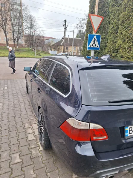 BMW 5 серія 2005 - 10