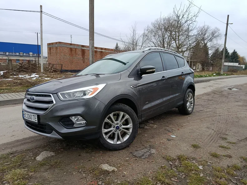Ford Kuga 2016