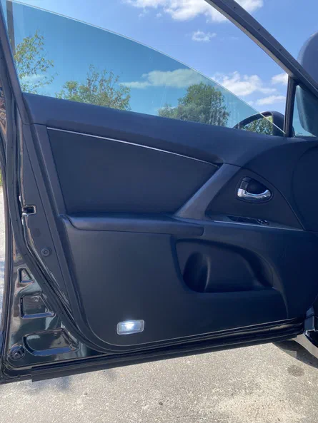 Toyota Avensis 2010 - 10