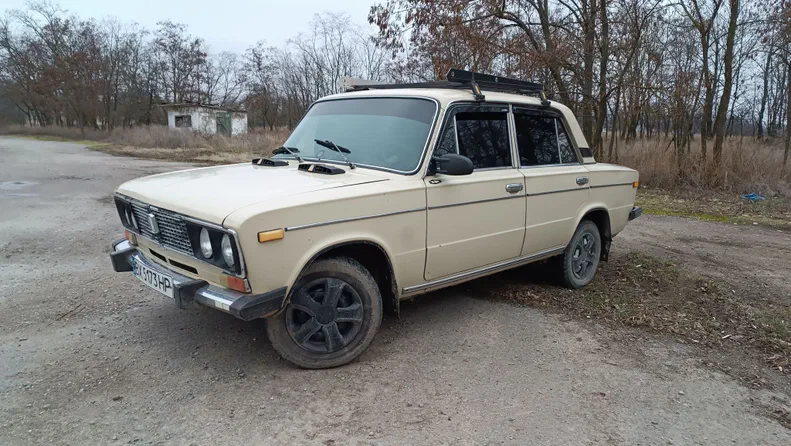 Lada (ВАЗ) 2106 1985 - 1
