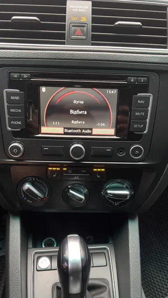 Volkswagen Jetta 2015 - 13