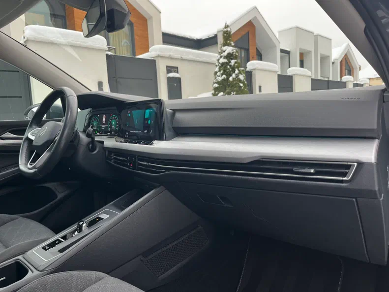 Volkswagen Golf 2024 - 22