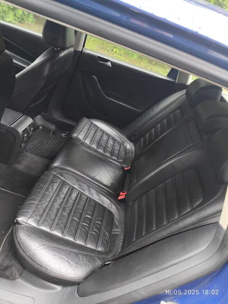 Volkswagen Passat 2009 - 10