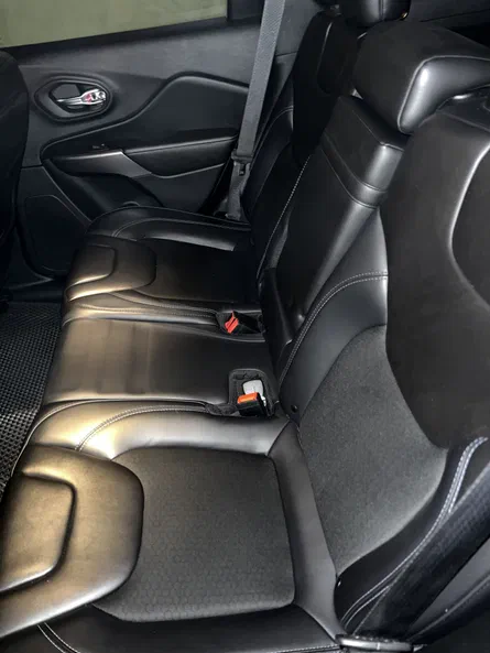 Jeep Cherokee 2019 - 5