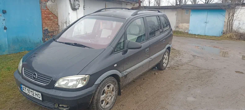 Opel Zafira 2002
