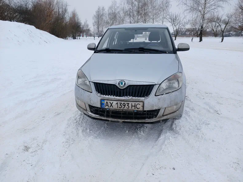 Skoda Fabia 2012 - 1