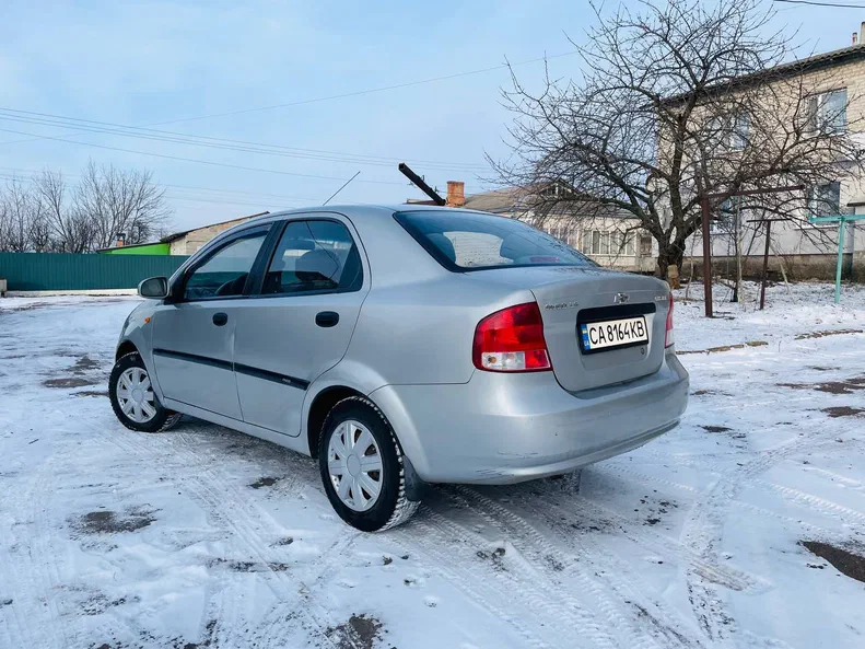 Chevrolet Aveo 2005 - 7