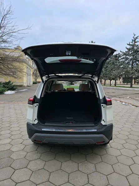 Nissan Rogue 2024 - 12