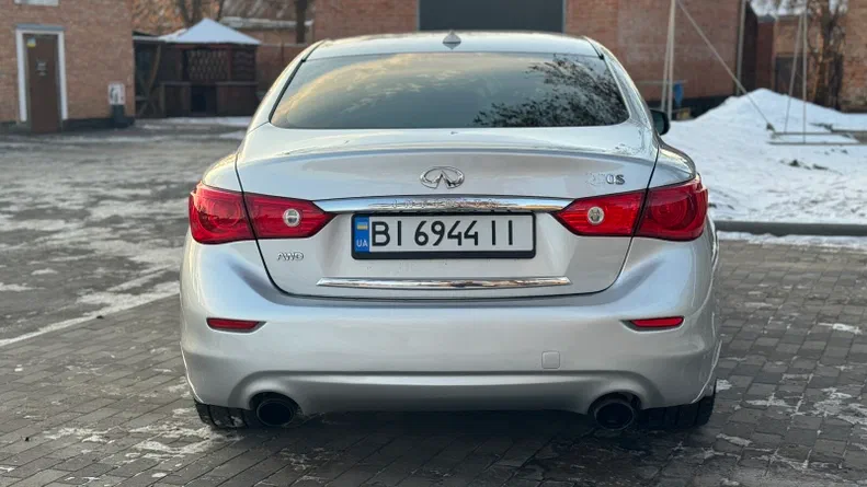 Infiniti Q50 2015 - 12