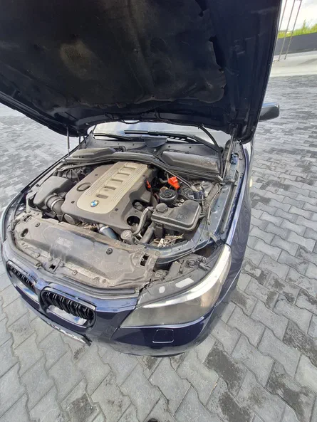 BMW 5 серія 2005 - 19
