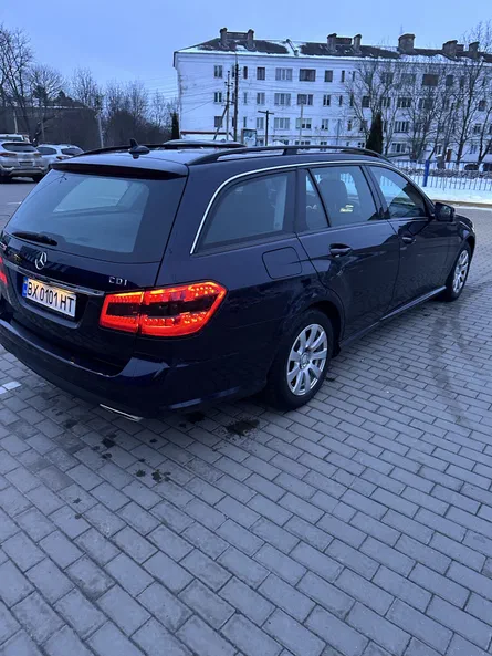 Mercedes-Benz E-Клас 2010 - 17