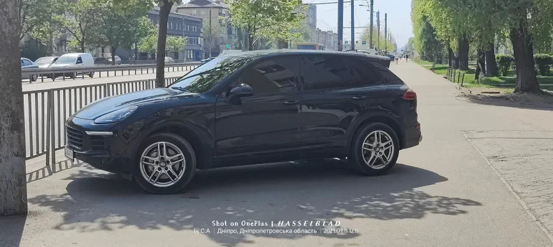 Porsche Cayenne 2016 - 13