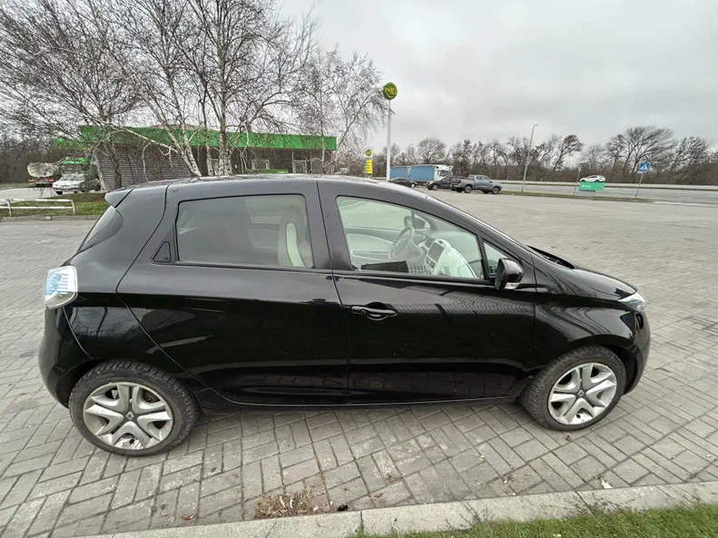 Renault ZOE 2018 - 6
