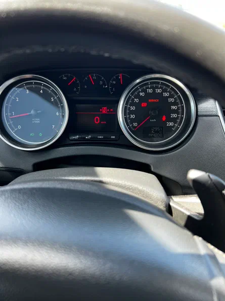 Peugeot 508 2012 - 12