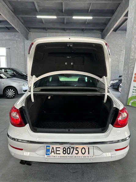 Volkswagen Passat 2011 - 7