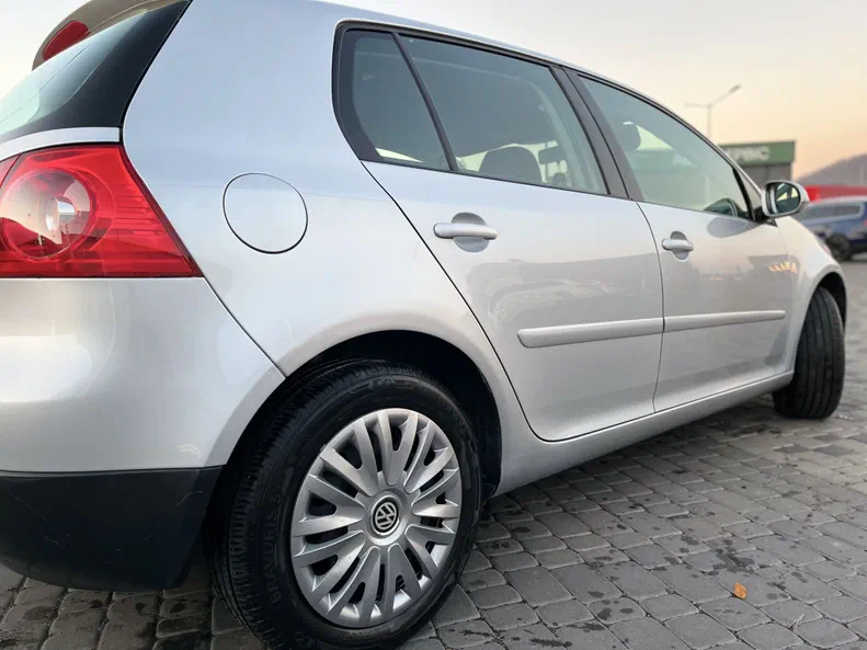 Volkswagen Golf 2007 - 5