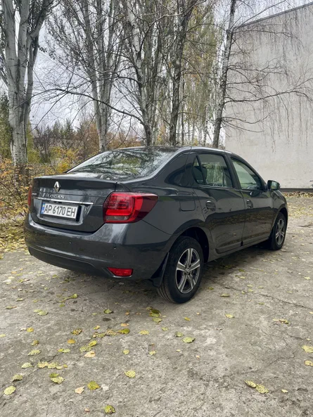 Renault Logan 2017 - 7