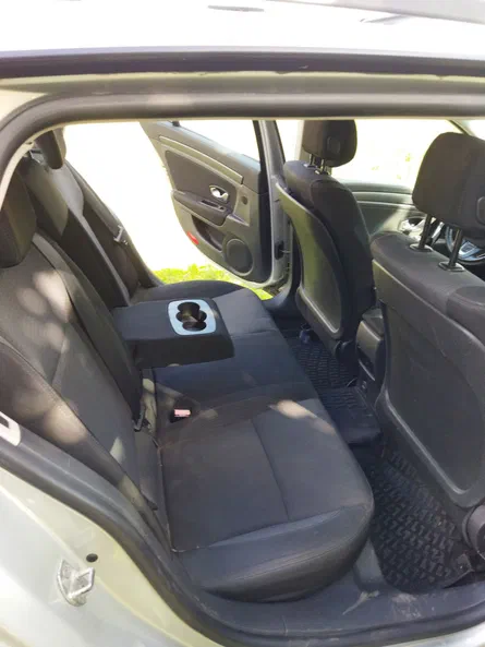 Renault Laguna 2007 - 12