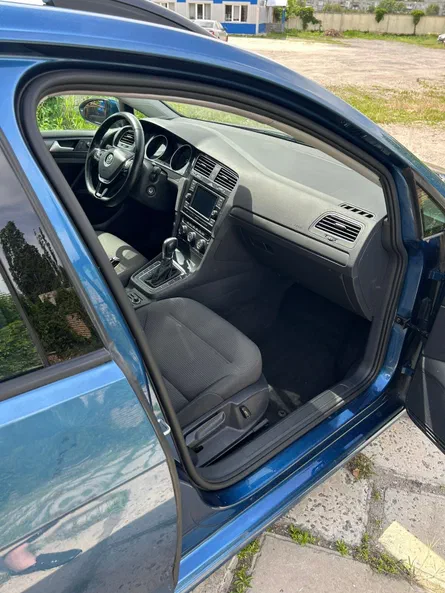 Volkswagen Golf 2019 - 14