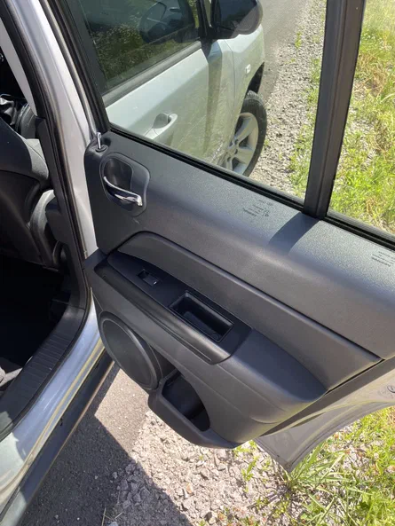 Jeep Compass 2011 - 11