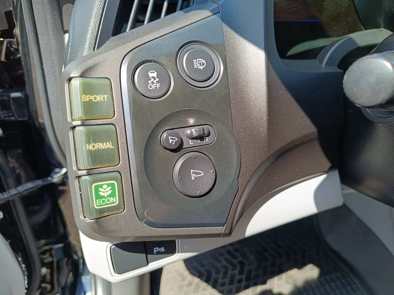 Honda CR-Z 2011 - 10