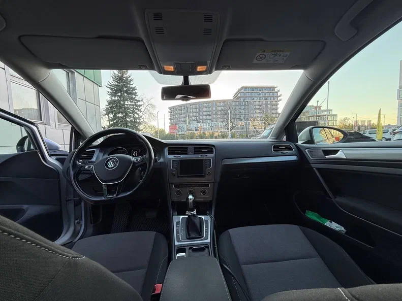 Volkswagen Golf 2015 - 5