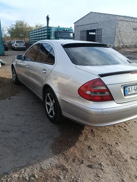 Mercedes-Benz E-Класс 2003