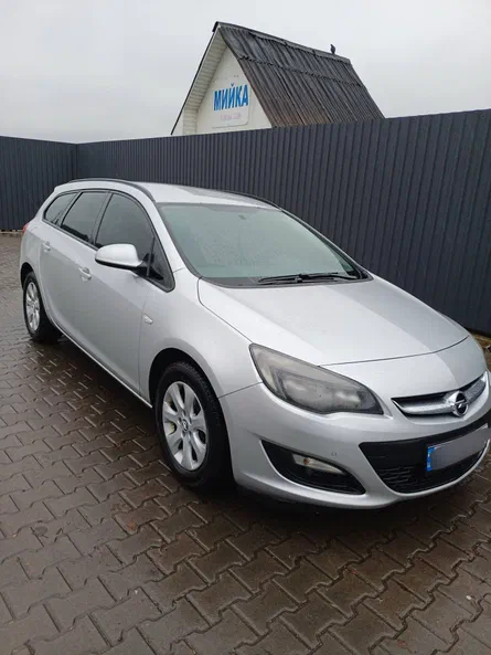 Opel Astra 2015
