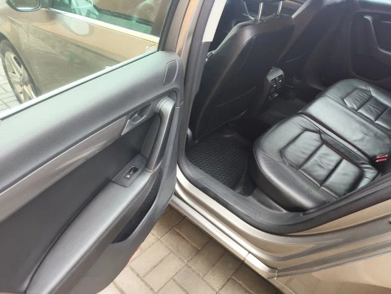 Volkswagen Passat 2012