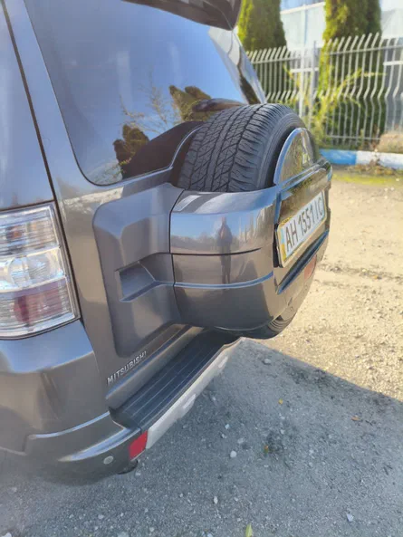 Mitsubishi Pajero 2012 - 17