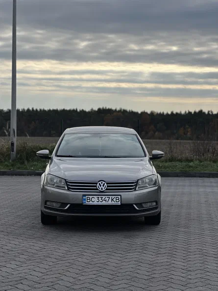Volkswagen Passat 2012
