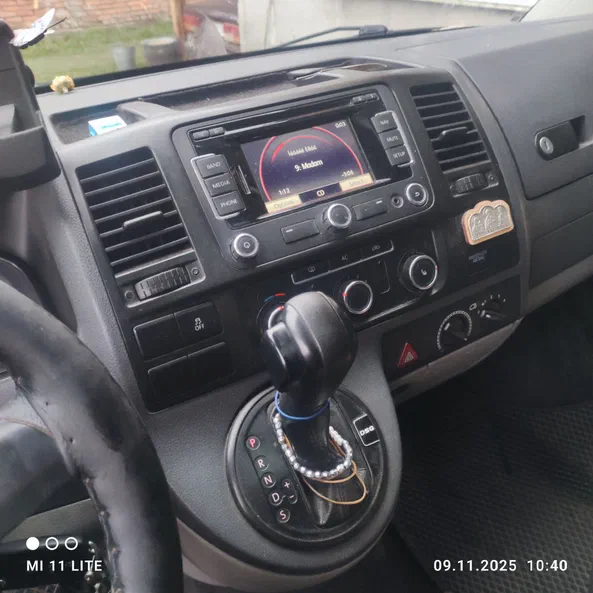Volkswagen T5 2010 - 7