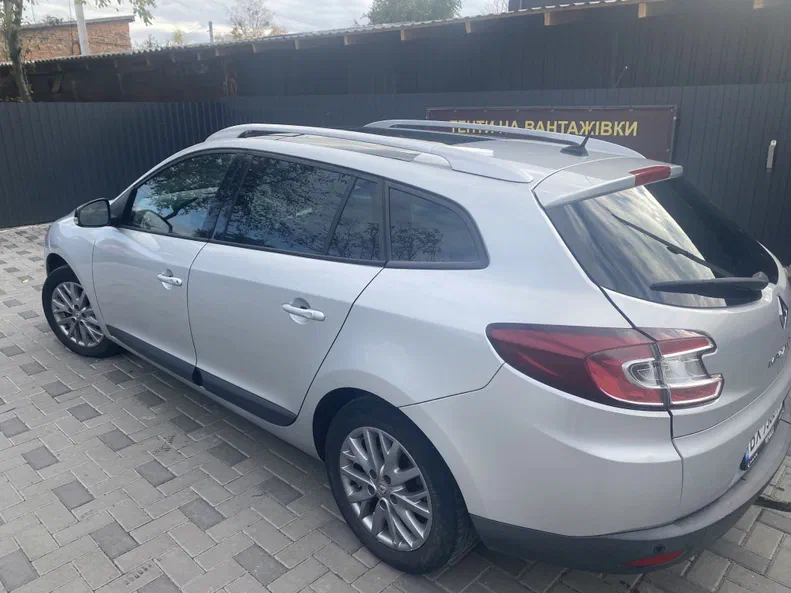 Renault Megane 2011 - 25