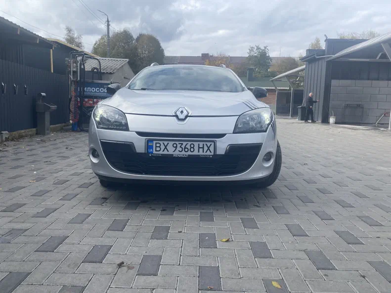 Renault Megane 2011 - 13
