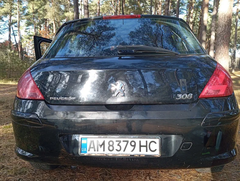Peugeot 308 2008 - 12
