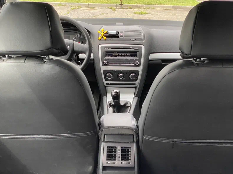 Skoda Octavia 2010 - 7