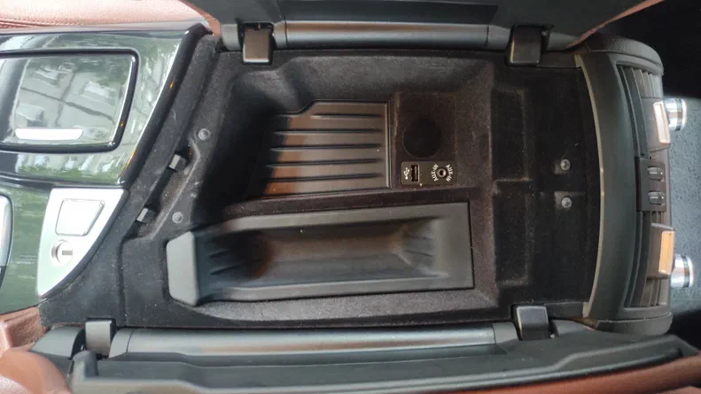 BMW 5 серія 2017 - 9