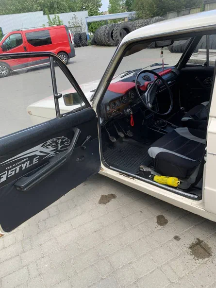 Lada (ВАЗ) 2103 1977 - 10